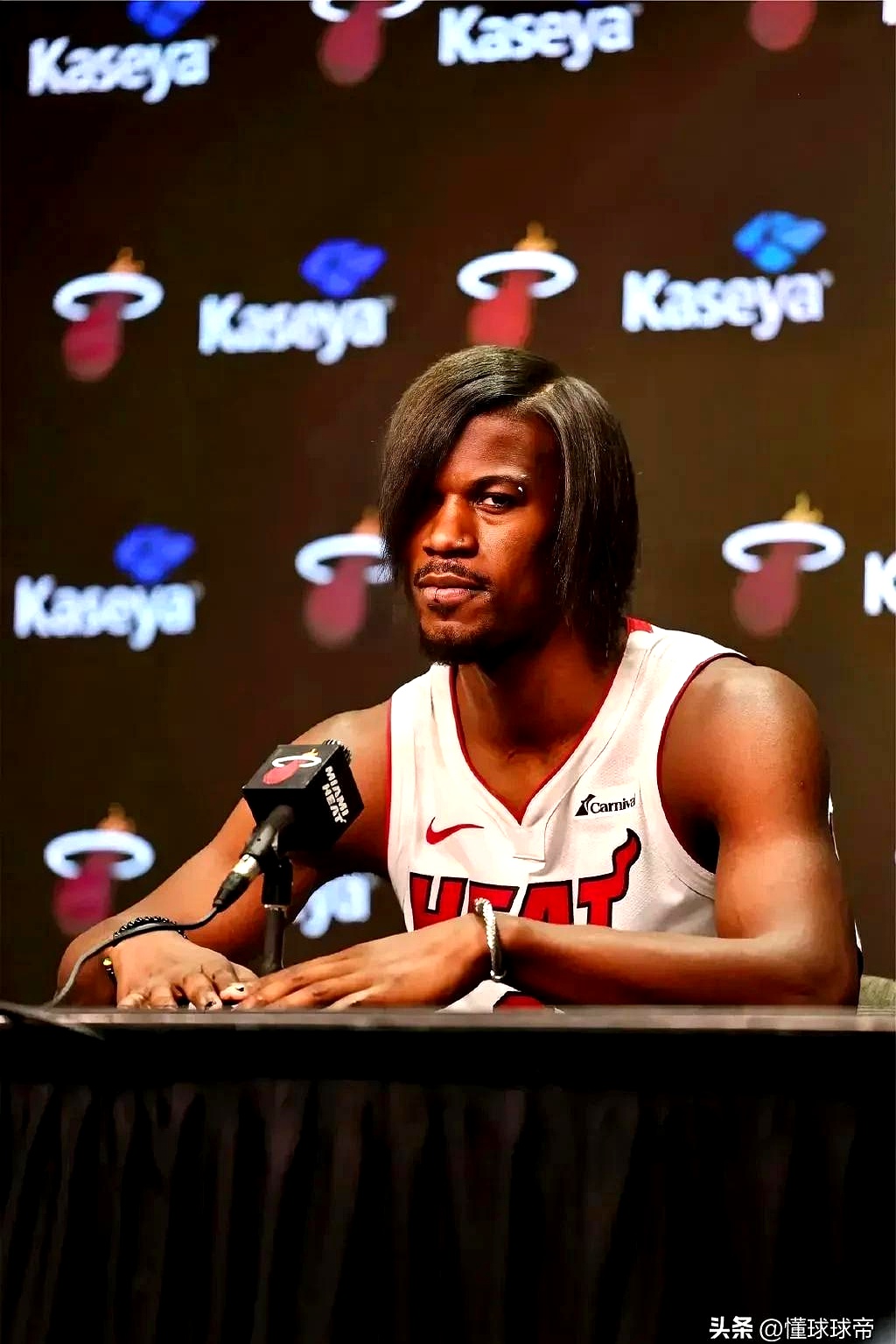 在线体育-热火前途光明！，纳达尔新星领先优势明显表现突出比赛高潮迭起(说好的扬帆起航你当深海支配者)