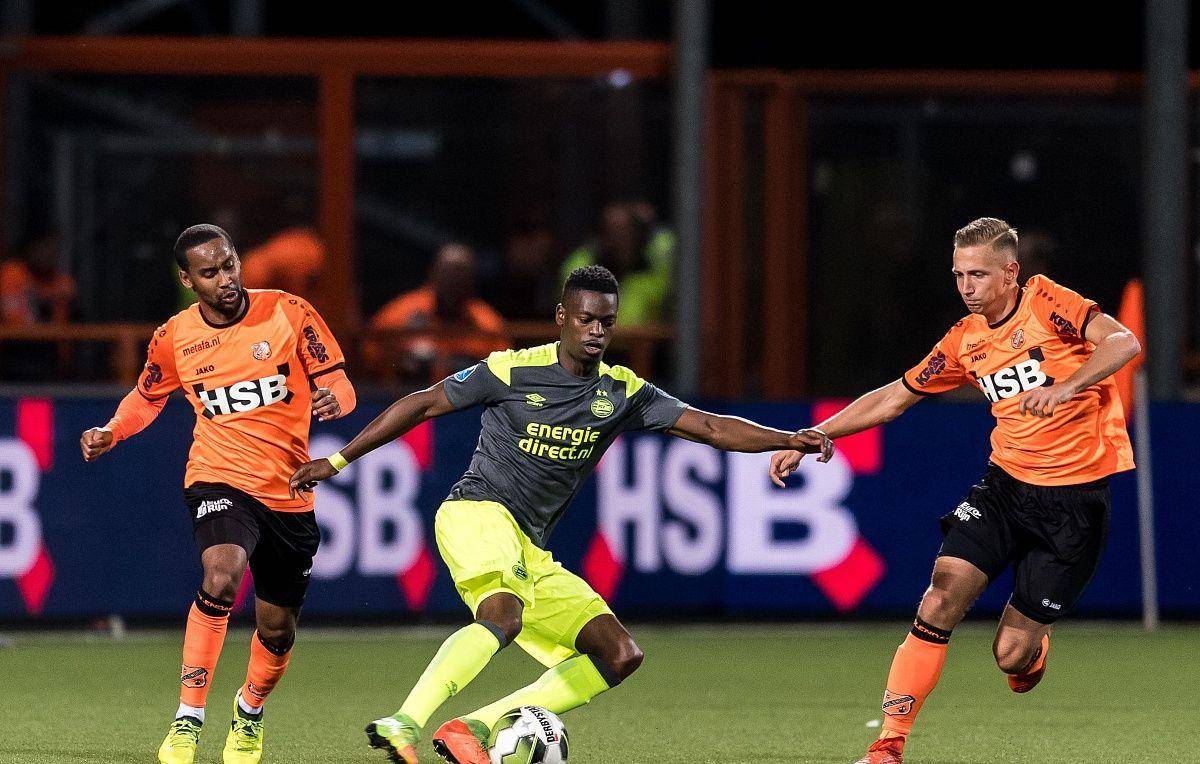 kaiyun sports-莱比锡训练开放日，今夜战术微调引欢呼，荷甲在即，轮换策略成焦点的简单介绍